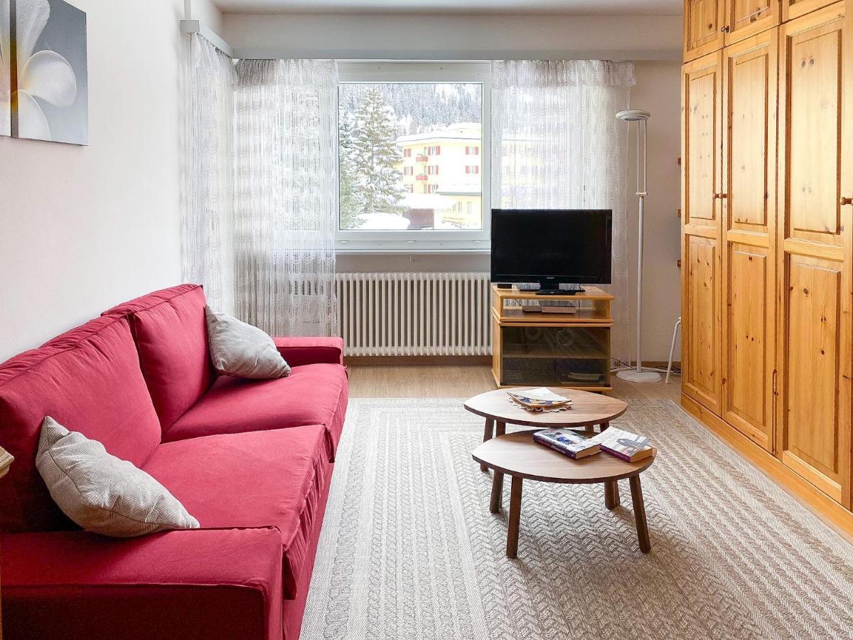 Zentrale Wohnung In St. Moritz Mit Grossem Balkon Eksteriør bilde